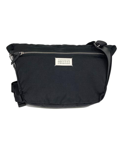 Maison Margiela（メゾンマルジェラ）Maison Margiela (メゾンマルジェラ) GLAM SLAM SPORT CYCLE MESSENGER/グラム スラム スポーツ サイクル メッセンジャー バッグ ブラック サイズ:なしの古着・服飾アイテム