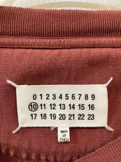 Maison Margiela（メゾンマルジェラ）Maison Margiela (メゾンマルジェラ) NAME TAG CREW SWEAT/ネームタグクルースウェット バーガンディー サイズ:48の古着・服飾アイテム