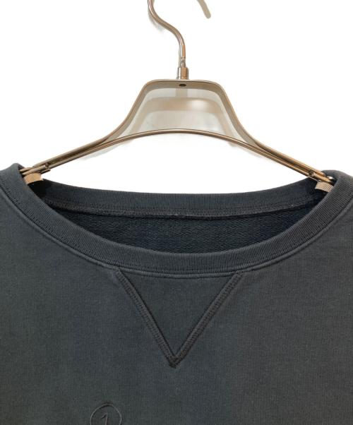 Maison Margiela（メゾンマルジェラ）Maison Margiela (メゾンマルジェラ) 23SS ナンバリングロゴ SWEATSHIRT CHALK/スウェットシャツチョーク グレー サイズ:Mの古着・服飾アイテム