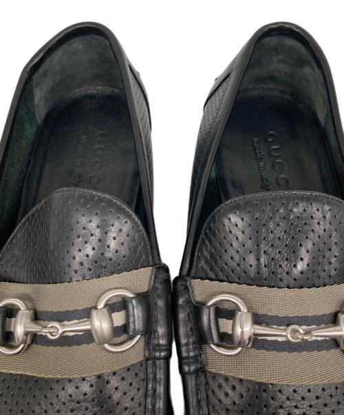 GUCCI（グッチ）GUCCI (グッチ) パンチングレザーホースビットローファー ブラック サイズ:9の古着・服飾アイテム