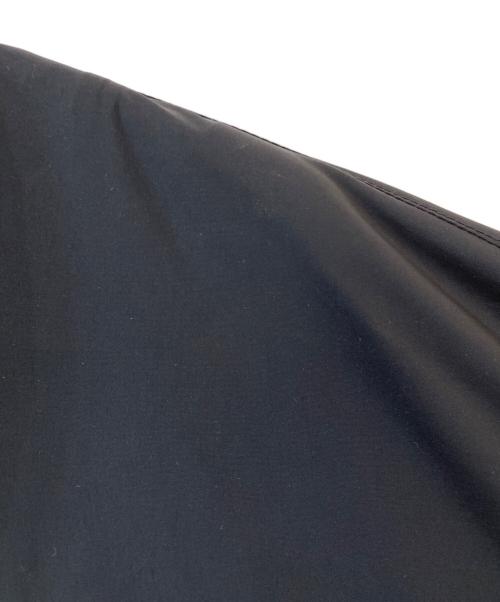 theory（セオリー）theory (セオリー) CLYFFORD POV Ｓ ECO NYLON ハーフジップシャツ ブラック サイズ:Mの古着・服飾アイテム