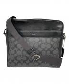 COACHコーチ）の古着「シグネチャー Charles Camera Bag/カメラバッグ」｜ブラック