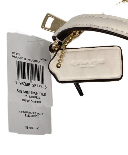 COACH（コーチ）COACH (コーチ) SIG MINI RWN FILE / ミニ RWN ファイルショルダーバッグ ベージュ サイズ:なし 未使用品の古着・服飾アイテム
