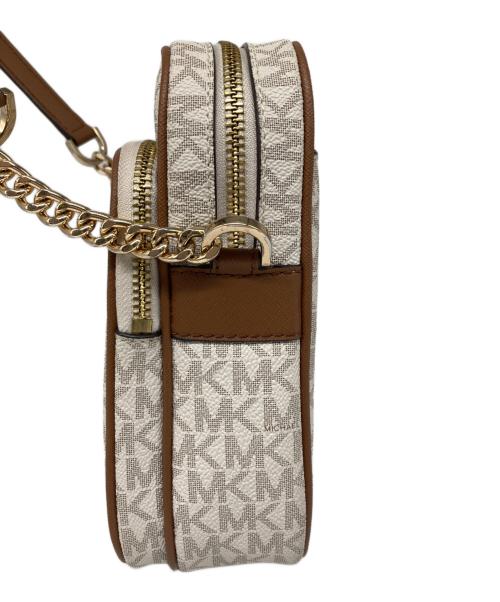 MICHAEL KORS（マイケル・コース）MICHAEL KORS (マイケル・コース) JET SET TRAVEL MD NS CHAIN XBODY /ジェット・セット・トラベル・ミディアム・ノースサウス・チェーン・クロスボディ　バッグ グレー サイズ:なしの古着・服飾アイテム