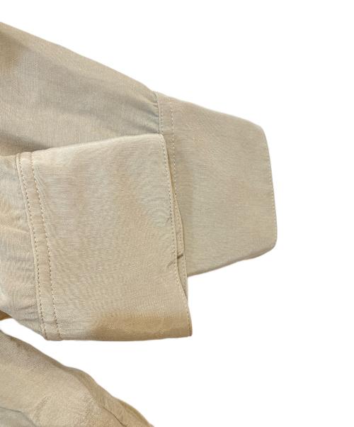 Col Pierrot（コルピエロ）Col Pierrot (コルピエロ) L'Appartement (アパルトモン) 別注 2way shirts ベージュ サイズ:FREEの古着・服飾アイテム