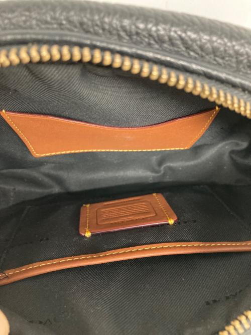 COACH（コーチ）COACH (コーチ) カメラバッグ ブラック サイズ:なしの古着・服飾アイテム