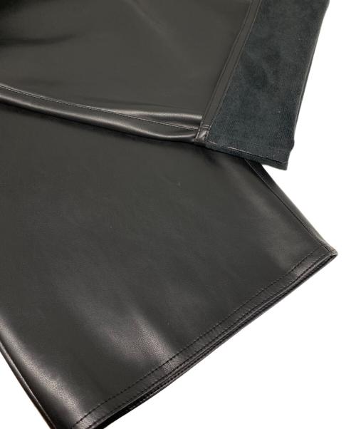 RETROVE（リトローヴ）RETROVE (リトローヴ) ARTIFICAL LEATHER PANTS ブラック サイズ:38の古着・服飾アイテム
