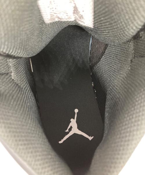 NIKE（ナイキ）NIKE (ナイキ) AIR JORDAN 1 MID BLACK/OFF NOIR-SUMMIT WHITE　エア ジョーダン ワン ミッド ブラック オフ ノワール サミット ホワイト ホワイト×ブラック サイズ:27.5の古着・服飾アイテム