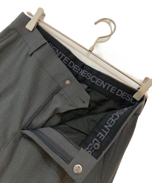DESCENTE（デサント）DESCENTE (デサント) 3Pスーツ  セットアップスーツ グレー サイズ:A4の古着・服飾アイテム