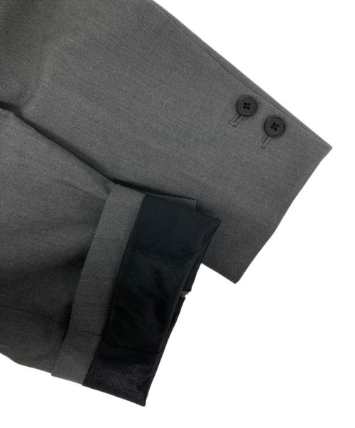 DESCENTE（デサント）DESCENTE (デサント) 3Pスーツ  セットアップスーツ グレー サイズ:A4の古着・服飾アイテム