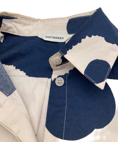 marimekko（マリメッコ）marimekko (マリメッコ) ウニッコ柄ワンピース ベージュ×ネイビー サイズ:38の古着・服飾アイテム