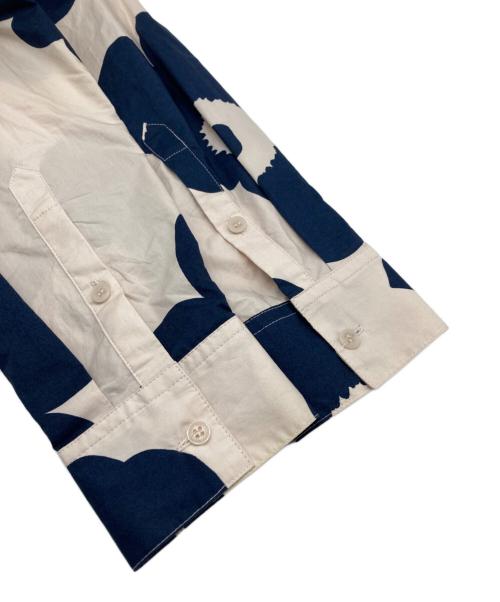 marimekko（マリメッコ）marimekko (マリメッコ) ウニッコ柄ワンピース ベージュ×ネイビー サイズ:38の古着・服飾アイテム