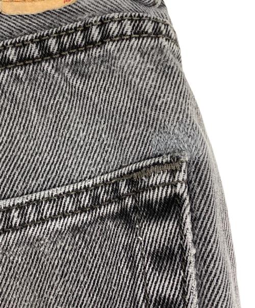 LEVI'S（リーバイス）LEVI'S (リーバイス) 550 RELAXED FIT デニムパンツ グレー サイズ:W33の古着・服飾アイテム