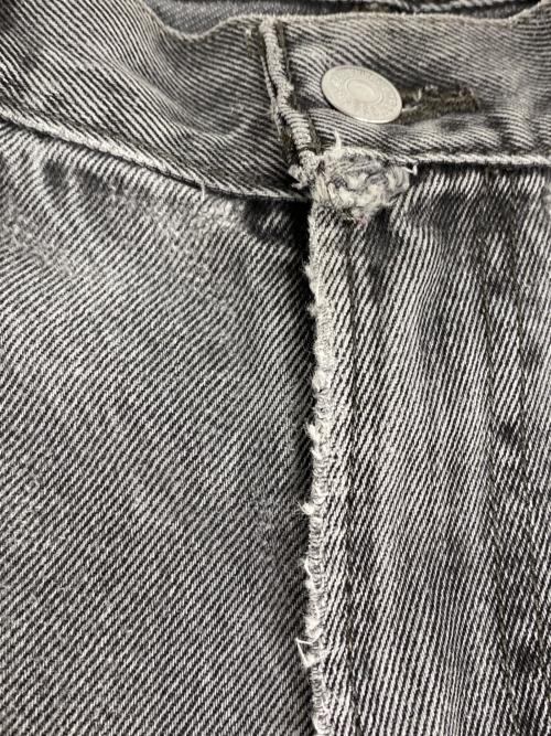 LEVI'S（リーバイス）LEVI'S (リーバイス) 550 RELAXED FIT デニムパンツ グレー サイズ:W33の古着・服飾アイテム