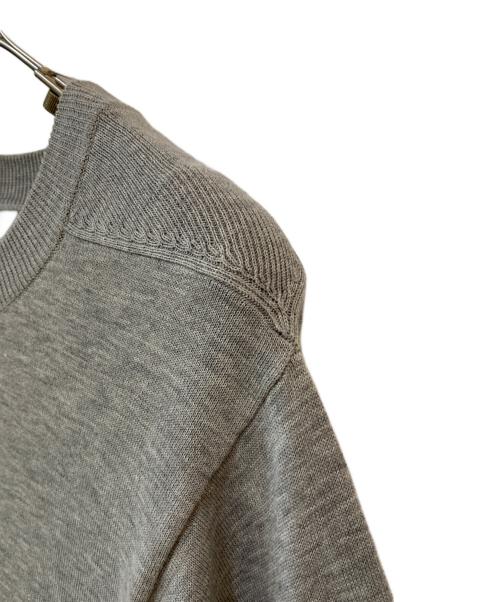 HYKE（ハイク）HYKE (ハイク) HYKE CREW NECK HALF-SLV SWEATER グレー サイズ:1の古着・服飾アイテム