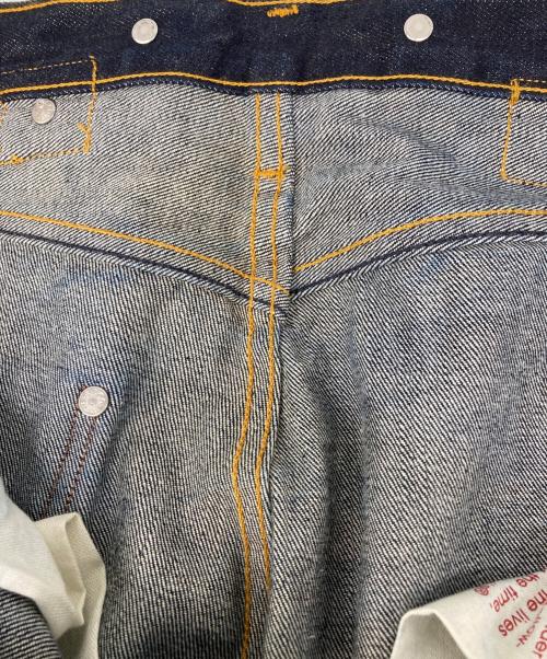 LEVI'S（リーバイス）LEVI'S (リーバイス) 復刻 201 シンチバック デニムパンツ インディゴ サイズ:78.5cm W31の古着・服飾アイテム