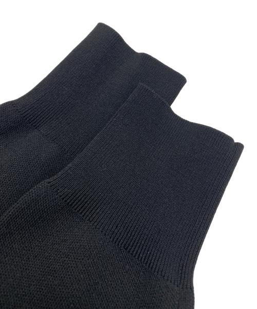 icB（アイシービー）icB (アイシービー) シンセティックダブルフェイス ニットプルオーバー ブラック サイズ:Sの古着・服飾アイテム
