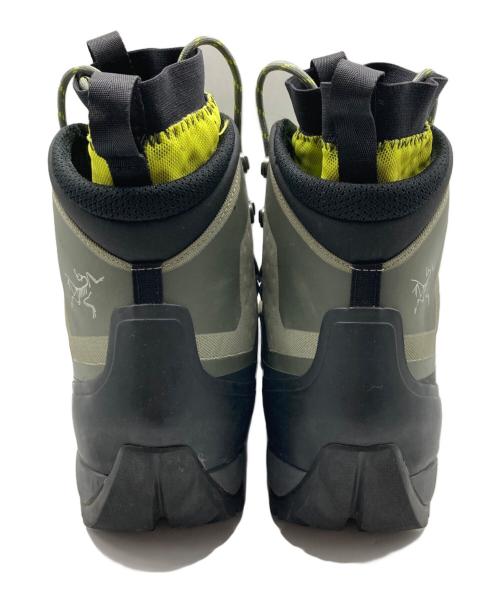 ARC'TERYX（アークテリクス）ARC'TERYX (アークテリクス) Bora Mid GTX Hiking Boot　ボラ ミッド ジーティーエックス ハイキング ブーツ Tundra / Reed Green サイズ:28の古着・服飾アイテム