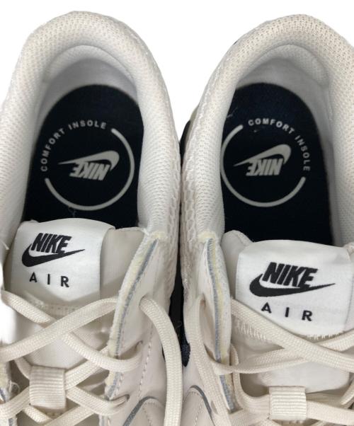 NIKE（ナイキ）NIKE (ナイキ) W AIR MAX EXCEE ローカットスニーカー ホワイト サイズ:28の古着・服飾アイテム
