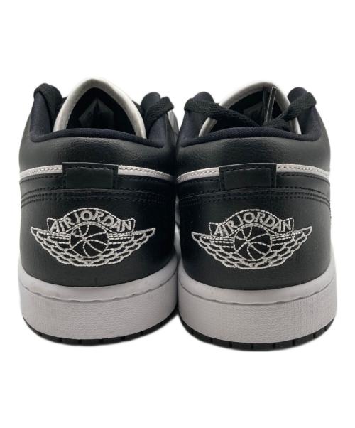 NIKE（ナイキ）NIKE (ナイキ) AIR JORDAN 1 LOW エア ジョーダン ワン ロー　ローカットスニーカー WHITE/BLACK-WHITE サイズ:29の古着・服飾アイテム