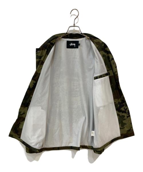 stussy（ステューシー）stussy (ステューシー) カモフラ柄 サークルロゴコーチジャケット カーキ サイズ:Lの古着・服飾アイテム
