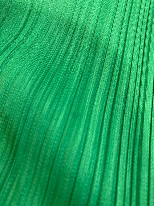 PLEATS PLEASE（プリーツプリーズ）PLEATS PLEASE (プリーツプリーズ) プリーツシャツ グリーン サイズ:3の古着・服飾アイテム