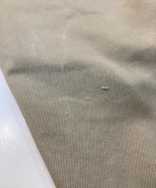 AURALEE（オーラリー）AURALEE (オーラリー) 17AW WASHED FINX CHINO WIDE TUCK PANTS ベージュの古着・服飾アイテム