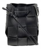 BOTTEGA VENETAボッテガベネタ）の古着「SMALL CASSETTE スモール カセット バケットバッグ」｜ブラック