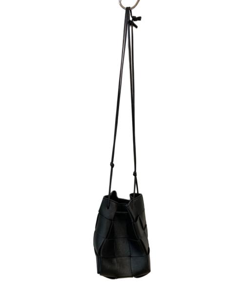 BOTTEGA VENETA（ボッテガベネタ）BOTTEGA VENETA (ボッテガベネタ) SMALL CASSETTE スモール カセット バケットバッグ ブラックの古着・服飾アイテム