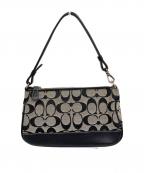 COACHコーチ）の古着「シグネチャーデミポーチ ワンショルダーバッグ」｜ブラック