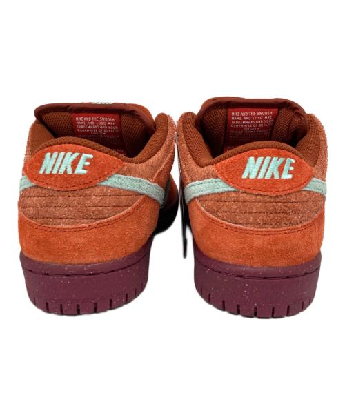 NIKE SB（ナイキエスビー）NIKE SB (ナイキエスビー) DUNK LOW PRO PREMIUM ローカットスニーカー MYSTIC RED/EMERALD RISE サイズ:26の古着・服飾アイテム