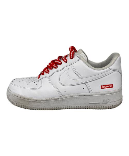 NIKE（ナイキ）NIKE (ナイキ) SUPREME (シュプリーム) AIR FORCE 1 LOW/SUPREME ローカットスニーカー WHITE/WHITE サイズ:25.5の古着・服飾アイテム