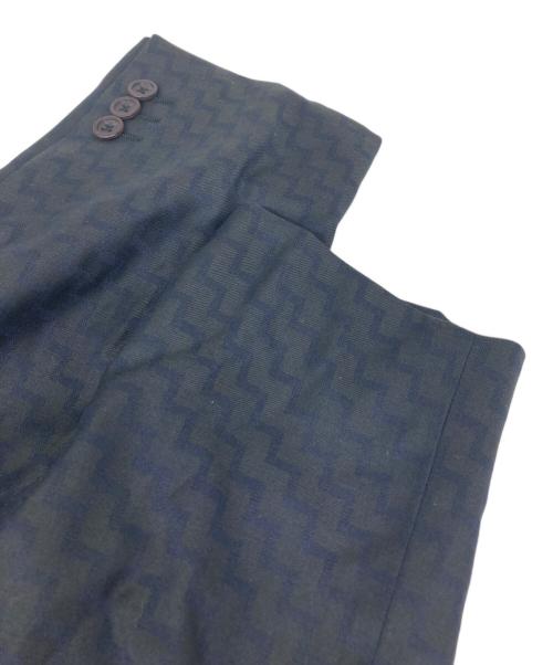 GIANNI VERSACE（ジャンニ・ヴェルサーチ）GIANNI VERSACE (ジャンニ・ヴェルサーチ) ダブルブレステッド セットアップスーツ ネイビー サイズ:56の古着・服飾アイテム