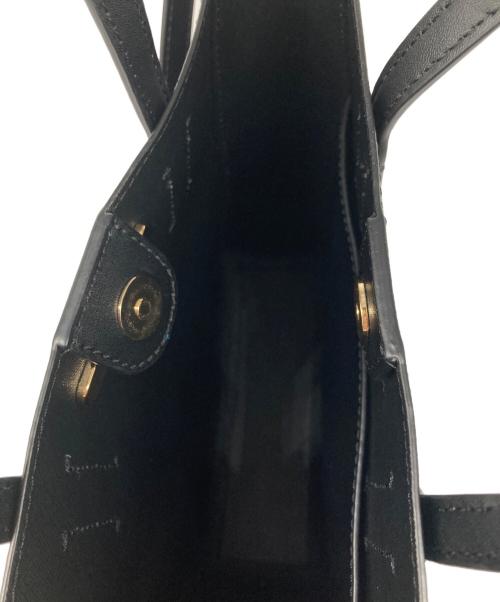 MICHAEL KORS（マイケル・コース）MICHAEL KORS (マイケル・コース) VINCENT トート ウィズ カードケース アタッチ スモール ブラック サイズ:なしの古着・服飾アイテム