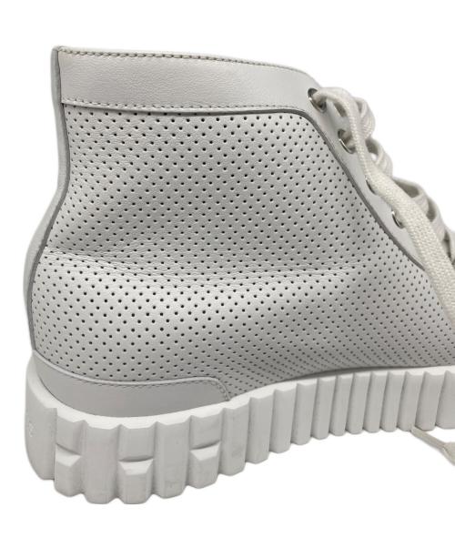 HERMES（エルメス）HERMES (エルメス) クライム パンチングレザー ハイカットスニーカー ホワイト サイズ:37 1/2の古着・服飾アイテム