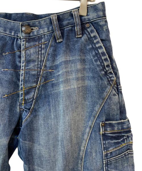 ARMANI EXCHANGE（アルマーニ エクスチェンジ）ARMANI EXCHANGE (アルマーニ エクスチェンジ) ユーズド加工デニム7分丈パンツ ブルー サイズ:W 29の古着・服飾アイテム