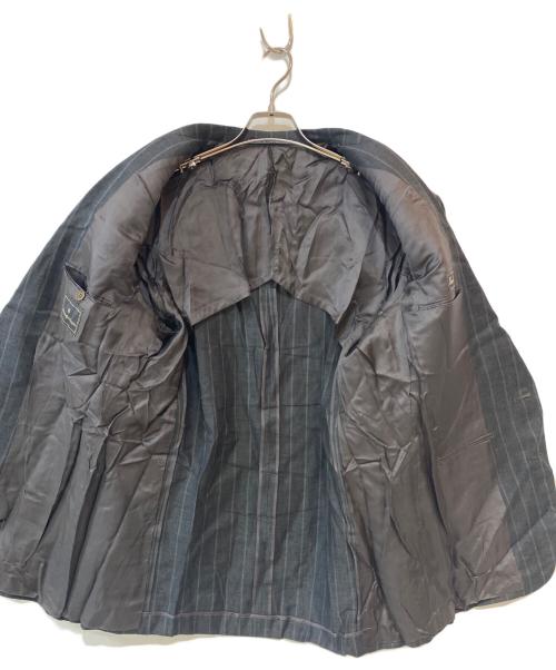 ERMENEGILDO ZEGNA（エルメネジルド・ゼニア）ERMENEGILDO ZEGNA (エルメネジルド・ゼニア) リネン ストライプ テーラードジャケット グレー サイズ:52の古着・服飾アイテム