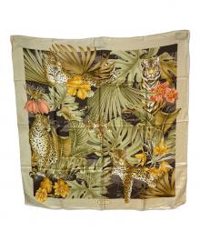 Salvatore Ferragamo（サルヴァトーレ フェラガモ）の古着「ヒョウ柄 シルクスカーフ」｜ベージュ