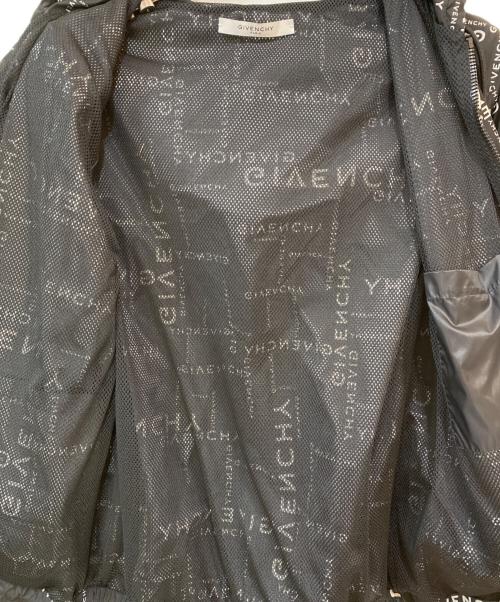 GIVENCHY（ジバンシィ）GIVENCHY (ジバンシィ) WINDBREAKER ブラック×ホワイト サイズ:48の古着・服飾アイテム