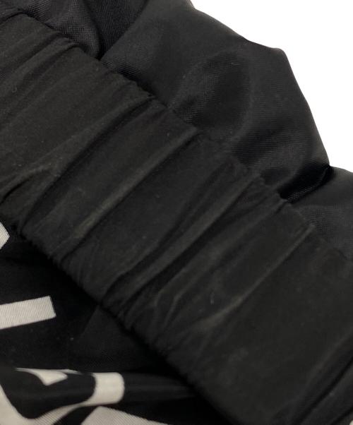 GIVENCHY（ジバンシィ）GIVENCHY (ジバンシィ) WINDBREAKER ブラック×ホワイト サイズ:48の古着・服飾アイテム