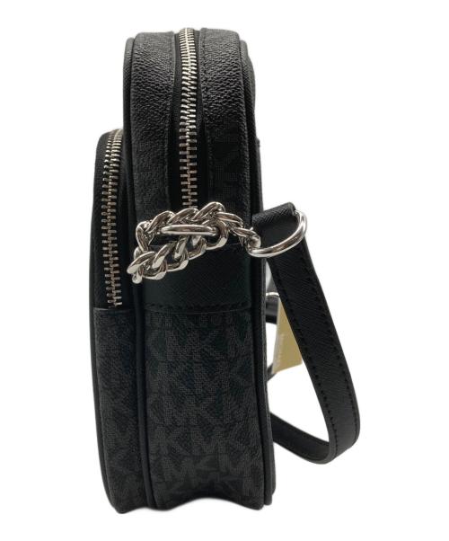 MICHAEL KORS（マイケル・コース）MICHAEL KORS (マイケル・コース) JET SET TRAVEL シグネチャーショルダーバッグ グレーの古着・服飾アイテム