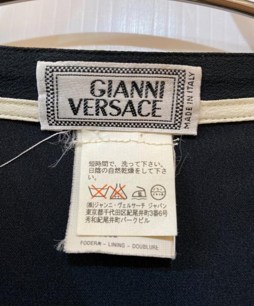 GIANNI VERSACE（ジャンニ・ヴェルサーチ）GIANNI VERSACE (ジャンニ・ヴェルサーチ) シルク混ノーカラーシャツ ブラック サイズ:52の古着・服飾アイテム