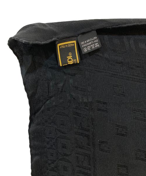 FENDI（フェンディ）FENDI (フェンディ) ズッカ柄 シルクスカーフ ブラックの古着・服飾アイテム