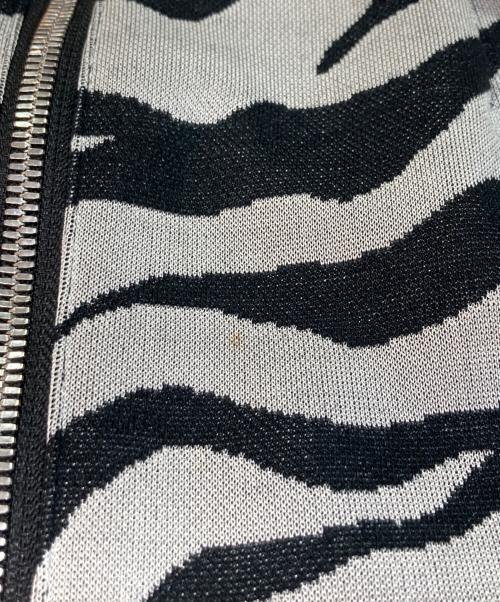 UNITED TOKYO（ユナイテッドトーキョー）UNITED TOKYO (ユナイテッドトーキョー) ゼブラレイヤード刺繍スカート ブラック×グレー サイズ:2の古着・服飾アイテム