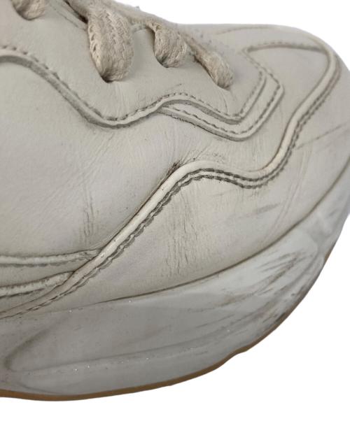 GUCCI（グッチ）GUCCI (グッチ) ライトングリッター ロゴ スニーカー ベージュ サイズ:36の古着・服飾アイテム