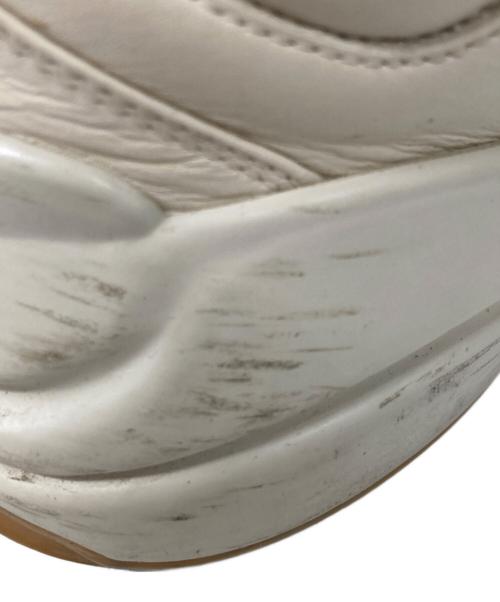 GUCCI（グッチ）GUCCI (グッチ) ライトングリッター ロゴ スニーカー ベージュ サイズ:36の古着・服飾アイテム