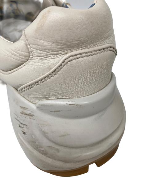 GUCCI（グッチ）GUCCI (グッチ) ライトングリッター ロゴ スニーカー ベージュ サイズ:36の古着・服飾アイテム