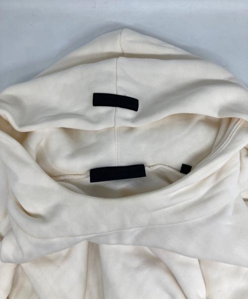 FOG ESSENTIALS（フィアオブゴッド エッセンシャル）FOG ESSENTIALS (フィアオブゴッド エッセンシャル) ロゴパーカー ベージュ サイズ:Lの古着・服飾アイテム