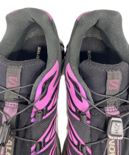 SALOMON（サロモン）SALOMON (サロモン) XT-6 IRIDESCENT ローカットスニーカー BLACK / HOLLYHOCK / PLUM PERFECT サイズ:26.5の古着・服飾アイテム