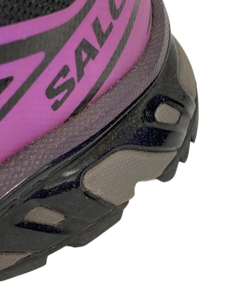 SALOMON（サロモン）SALOMON (サロモン) XT-6 IRIDESCENT ローカットスニーカー BLACK / HOLLYHOCK / PLUM PERFECT サイズ:26.5の古着・服飾アイテム